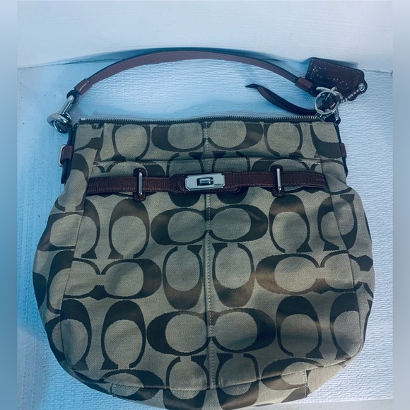 COACH Chelsea Ashlyn Signature Khaki Canvas Shoulder Bag - Picture 1 of 5